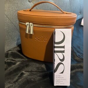 ⭐️SOLD ⭐️SAIE Vanity Case makeup bag